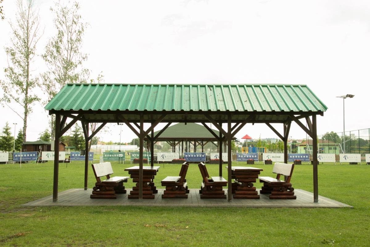 Camping Oaza Blonie Kornik Domki Standard - 3 Pokoje Exteriér fotografie
